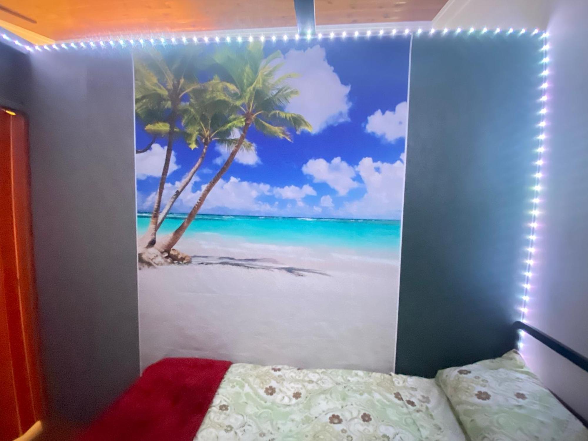 Venice Beach International Traveler Guest house